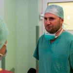 Lekarz z rzeszowskiego USK z prestiżowym certyfikatem. Wyróżnienie dla Marcina Bajorka