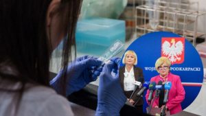 Onkologia, psychiatria, nowy sprzęt i NFZ. Wojewoda: takich kwot jeszcze nie było