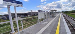 PKP rozkopuje tory na linii 25. Objazdy Intercity i autobusy zamiast pociągów na Podkarpaciu