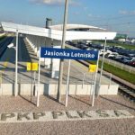 Pociąg do stacji Jasionka Lotnisko. "Kosztowna ciekawostka z niedopasowanym rozkładem"?