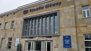 Politycy swoje, dokument swoje. Kto tak naprawdę sfinansował dworzec Rzeszów Główny?