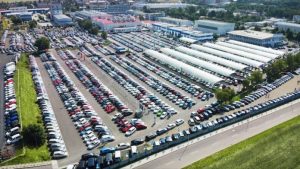 Rynek aut używanych. Podkarpacie ceni niski przebieg