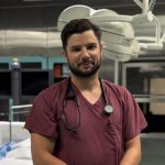 Rzeszowski lekarz z prestiżowym certyfikatem. Duże osiągnięcie Bartłomieja Wróbla