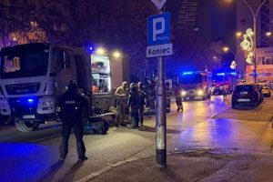 Alarm bombowy w Rzeszowie. Policja odnalazła właścicieli podejrzanego bagażu [ZDJĘCIA]