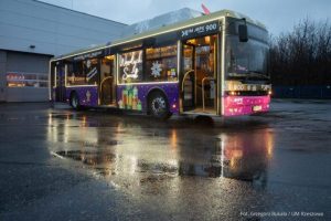 Dziś świąteczny autobus wyruszy w swoją pierwszą tegoroczną podróż po Rzeszowie