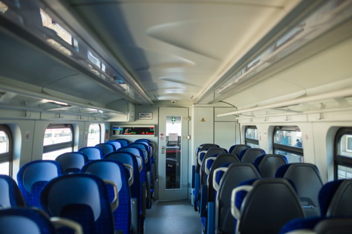 pociag2 fotele pociąg