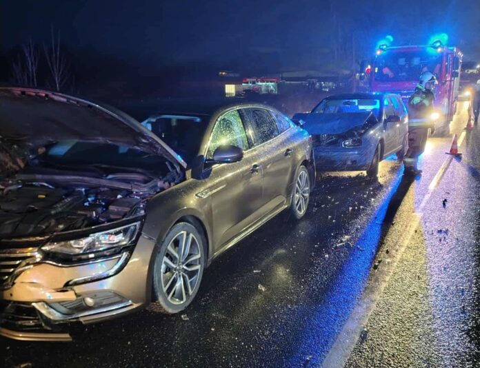 kolaczyce-zderzenie-3-aut-03 karambol podkarpacie