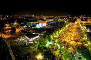 Legendarny zespół rockowy na scenie Rzeszowskich Juwenaliów. Znamy kolejnych artystów!