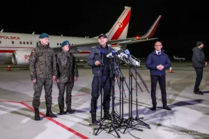 Nawrocki pod Rzeszowem o słowach Tuska ws. zadośćuczynień: mam nadzieję, że za nie przeprosi