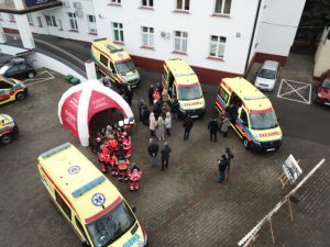 Nowe karetki na podkarpackich drogach. Sześć nowoczesnych pojazdów zasiliło region