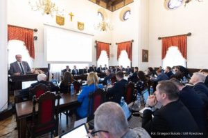 Ostatnia awantura w tym roku na Radzie Miasta. "Listy gończe" w social mediach: radni poczuli się zaszczuci