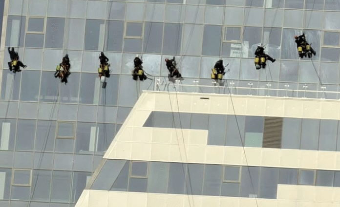 mycia okien na wysokości olszynki park