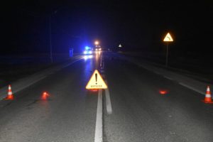 Tragiczny wypadek na DK 19. 18-letni kierowca potrącił 53-letniego pieszego. Mężczyzna zmarł