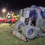 Tragiczny wypadek na DK28. Ciężarówka przewróciła się na bok, kierowca nie żyje [ZDJĘCIA]