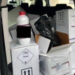 Milionowa próba przemytu. 320 litrów nielegalnej nikotyny w bagażniku taksówki Ukraińca