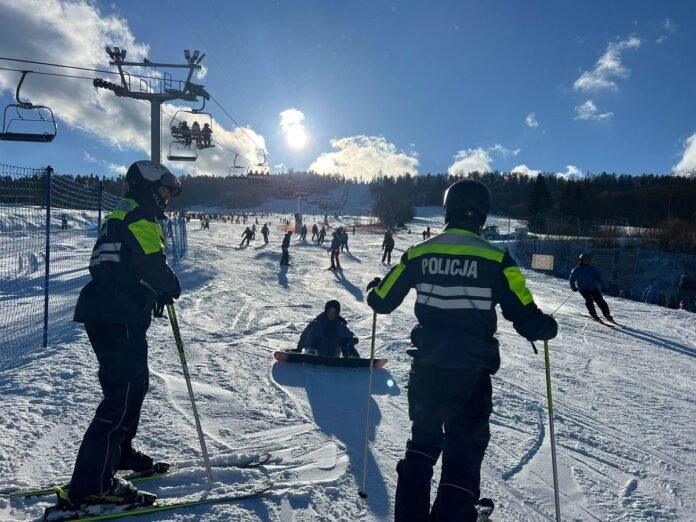 narty-patrole-policja-07 policja narty
