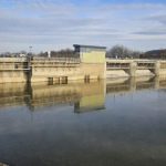 Niespodzianka pod asfaltem. Droga przez zaporę zamknięta do "nie wiadomo kiedy"