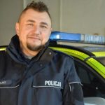 O włos od tragedii. Szybka reakcja dzielnicowego uratowała 81-latkę