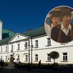 Obrazy prof. Wnęka i prof. Bednarskiego w rzeszowskim muzeum