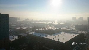 Smog w Rzeszowie. Powietrze w stolicy Podkarpacia tonie w pyle