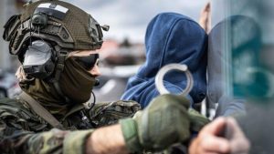 Udawali, że uciekają przed wojną, a w Polsce robili interesy. 32 Ukraińców z zarzutami