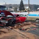 Groźny poranny wypadek na DK19 na Podkarpaciu. Porsche wpadło pod ciężarówkę [ZDJĘCIA]