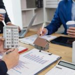 Jak firmy budowlane i deweloperzy współpracują z projektantami wnętrz?