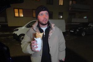 Książulo znów w Rzeszowie. Mocne słowa, nowy najlepszy kebab i jeden wyraźny przegrany [WIDEO]