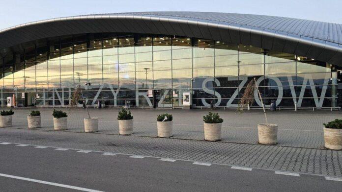 Port Lotniczy Rzeszów-Jasionka im. Rodziny Ulmów