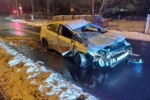 Pijany kierowca sforsował rogatki w Rzeszowie. Wcześniej wywołał awanturę [ZDJĘCIA]