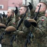 Prawie 100 nowych żołnierzy WOT złoży przysięgę. Uroczystość przed Urzędem Wojewódzkim