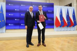 Profesor Politechniki Rzeszowskiej z prestiżową nagrodą. Jego badania to przyszłość technologii