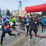 V Zimowy Bieg Wielki Las za nami. Ponad 300 uczestników pobiegło w mroźnych warunkach [ZDJĘCIA]