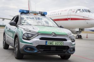 Była funkcjonariuszka Straży Granicznej oskarżona. Pracowała na lotnisku Rzeszów-Jasionka