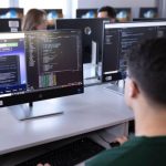 Dlaczego warto zrobić „magisterkę” z informatyki we WSIiZ?