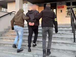 Handlował kokainą i haszyszem. 34-letni uciekinier w końcu trafił za kraty