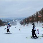 Narty zamiast roweru? W Przemyślu pod koniec marca wciąż działa stok