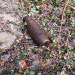 Niewybuchy znalezione podczas spaceru. Konieczna była interwencja saperów