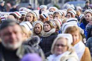 Potężny problem w szpitalu na Podkarpaciu. Pracownicy otrzymają część pensji, związki stawiają ultimatum