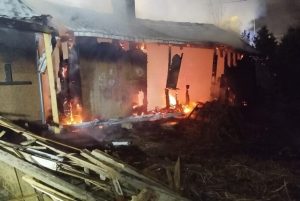 Spłonęła galeria sztuki pod Rzeszowem. W sobotę miało się tam odbyć ostatnie spotkanie [ZDJĘCIA]