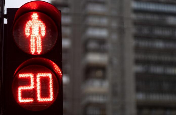 sekundnik na skrzyżowaniu freepik sekundnik na skrzyżowaniu