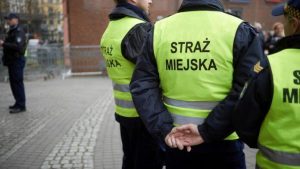 Wystawienie 9 mandatów kosztowało 1,7 miliona złotych. Rozwiązano straż miejską