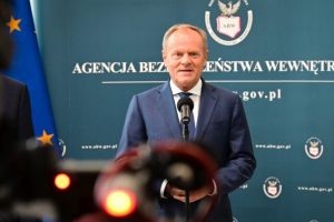 Donald Tusk w Rzeszowie. Ważne rozmowy z premier Ukrainy o obronności