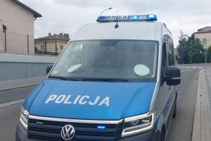 Dramatyczny wypadek motocyklisty w Rzeszowie. Walka o życie pod wiaduktem