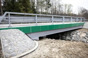 Nowy most w powiecie rzeszowskim już otwarty. To zmiana dla lokalnej społeczności [ZDJĘCIA]