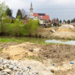 Ruszyła budowa kładki na rzece Strug. To inwestycja za miliony złotych [ZDJĘCIA]