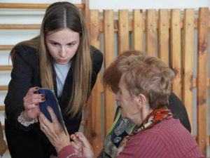 Rzeszowscy licealiści stworzyli program, który chroni przed oszustami. To nowoczesny chatbot [ZDJĘCIA]