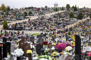 Udogodnienia na rzeszowskim cmentarzu. MPGK uruchamia transport dla osób starszych