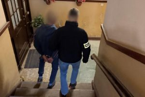 Ukrywali się poza Polską. "Łowcy głów" z Podkarpacia zatrzymali poszukiwanych listami gończymi