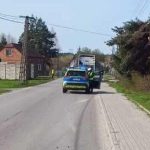 Zderzenie z naczepą ciężarówki. Kierowca był mocno pijany